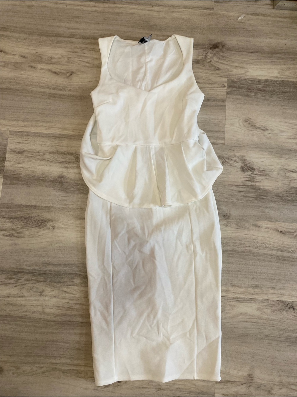 ASOS Sleeveless White Peplum Midi Dress - Picture 4 of 11